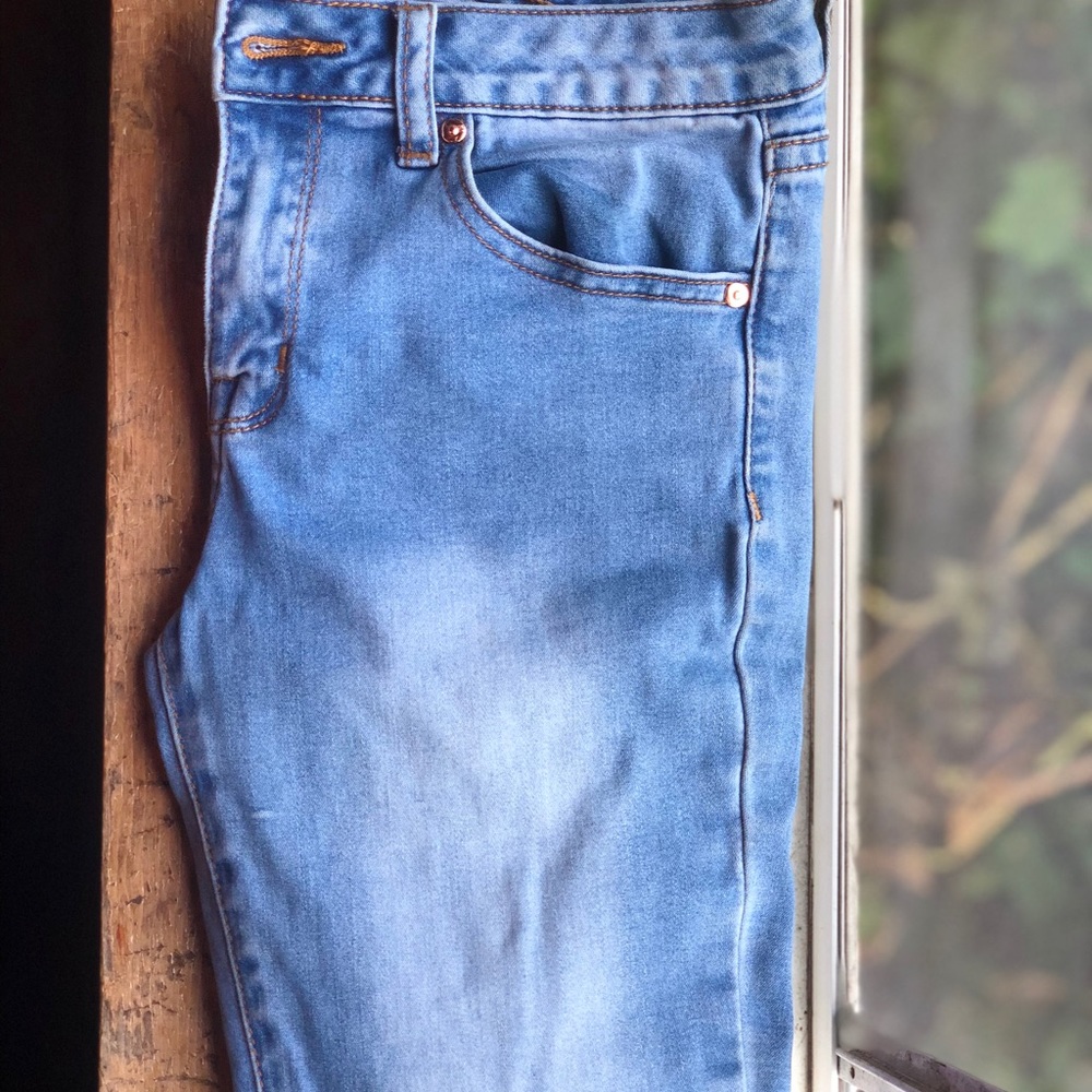 forever 21 light washed full length jeans